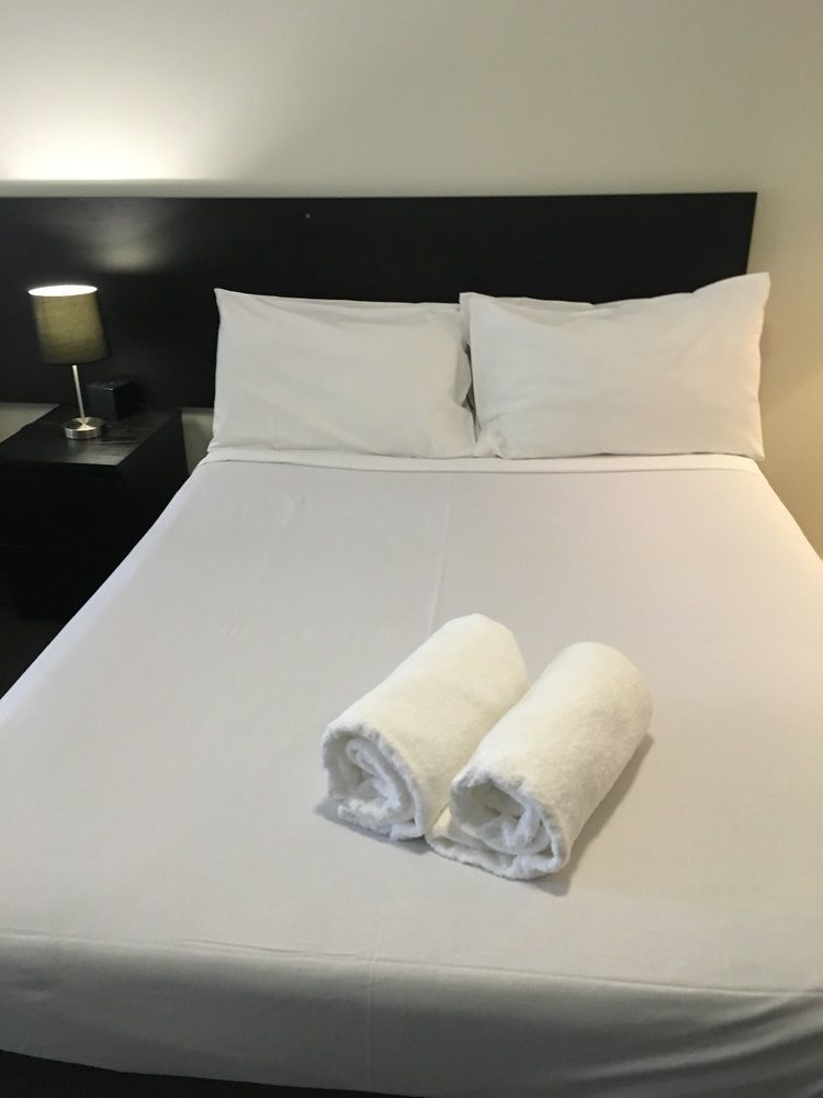 Checkers Resort Terrey Hills Bagian luar foto